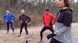 Hardlopen een goede Warming Up  3  Rekken en strekken [upl. by Claudette393]