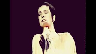 Analisando Elis Regina  Sabiá 1981 [upl. by Tallula]