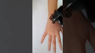 New 2022 Eid Arabic Mehndi Design For Back Hand Designshortyoutubeshortmehndihenna [upl. by Ennairda]