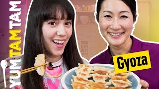 Wir machen JAPANISCHE GYOZA selbst  Japanische Teigtaschen mit Kaoru Iriyama  yumtamtam [upl. by Adnuahsor]