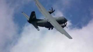 The C27J Spartan CRAZY LANDING  Farnborough International Airshow 2010 [upl. by Azitram95]