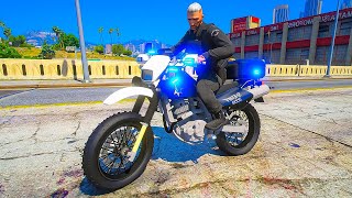 Dirt Bike Cop Chases Bikers  GTA 5 RP [upl. by Ejrog]