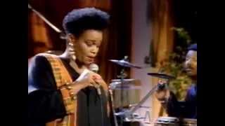 Dianne Reeves  Softly As In A Morning Sunrise  761994  Blue Room Official [upl. by Antonia]