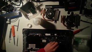 Timelapse de changement de carte mère VAIO SVE1513B1EW [upl. by Okun790]