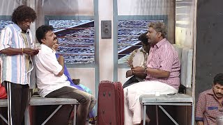 ThakarppanComedy I A hilarious train journey I Mazhavil Manorama [upl. by Louella]