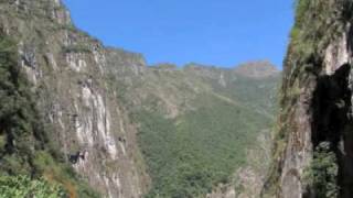 THE DOOR OF THE WIND  Inca Music  Machu picchu  Traditional Music [upl. by Angrist654]