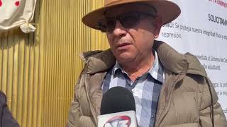 Trabajadores y docentes toman Preparatoria número 7 de la UABJO [upl. by Ahsas531]