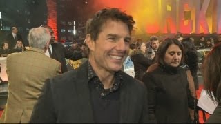 Jack Reacher premiere Tom Cruise interview on stunts wishes for 2013 and being Jack Reacher [upl. by Evelyn]