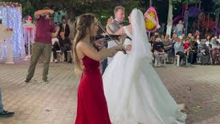 Wedding in Turkey First Dance  Seni Ne Çok Sevdiǧimi Sefarad  Violin Cover 🎻 [upl. by Gitlow]