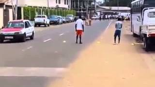 Gabon  Épreuves de sport en pleine rue  Honte [upl. by Illek222]