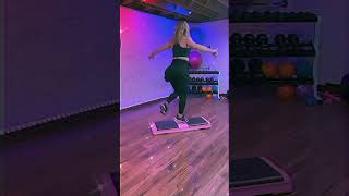 STEP AEROBICS WORKOUT PREVIEW STEP CLASS 262 CDORNERFITNESS [upl. by Irreg]