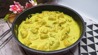 Curry de poulet au lait de coco [upl. by Acinimod]