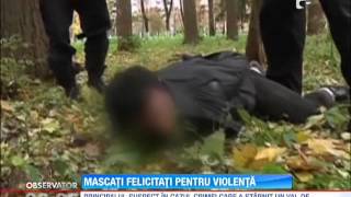 Suspectul de crima care a provocat protestele violente la Moscova batut cu bestialitate de mascati [upl. by Barron]