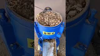 Electric poultry chicken feeds grass pellet making machine diesel cattle pelletizer machine [upl. by Anilem291]