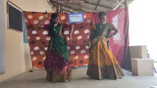 NiharikaampChaitra Dance perfomance Nava manmadhuda athi sundaruda Hamsavahini EM school Tallapudi [upl. by Lauren677]