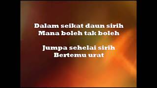 Kristal  Seragam Hitam  Clean Karaoke Version [upl. by Eidualc]