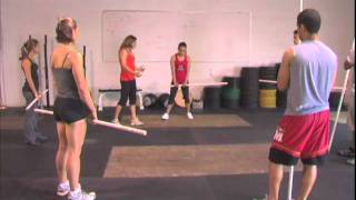 CrossFit  The Sumo Deadlift High Pull in Spanish [upl. by Aerdnahs967]