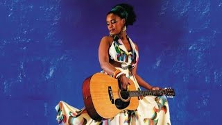 Umthwalo mtolo by Zahara in chichewa [upl. by Hyatt]