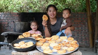 Harvest corn and bring it to the market to sell  make corn cakes to eat with your children [upl. by Zonda215]