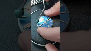 تعویض شیشه ساعت مچیBroken Watch Glass Replacement [upl. by Ylahtan]