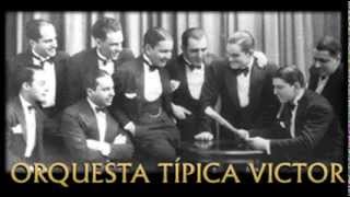 Orquesta Tipica VICTORquot Cocoliche quot Tango on HMV163 Gramophone [upl. by Zilada319]