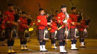 RCMP PIPES CORPS AT THE QUEBEC TATTOO 2012  GRC CORPS DE CORNEMUSES [upl. by Ing]