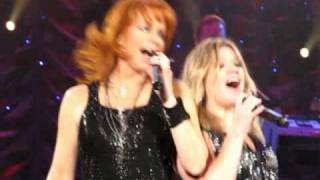 Reba McEntire amp Kelly Clarkson  Fancy Live Baltimore MD [upl. by Carma]