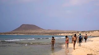 La Graciosa  Playa Del Salado y Caleta De Sebo [upl. by Faletti634]