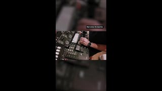 Stylophone BEAT hooked up to Serato Mixer 🔊 [upl. by Sailesh826]