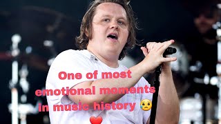 Fans Helped Him To Finish His Song  Lewis Capaldi  Glastonbury lewiscapaldi [upl. by Ellis]