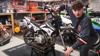 CHANGING SUSPENSION ON A KLX 110L PIT BIKE [upl. by Shaver]