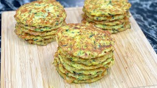 LES MEILLEURES GALETTES DE COURGETTES 🥒 recette végetarienne [upl. by Nevetse27]