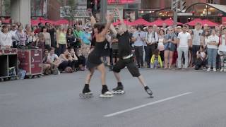 Le Patin Libre  street show on roller skates [upl. by Ursa]