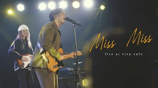 Live Performance Miss Miss  Rob Deniel [upl. by Malloch775]