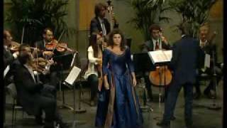 Vivaldi  Agitata da due venti Cecilia Bartoli [upl. by Delfeena]