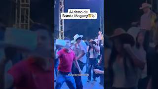 BandaMaguey baile tumbandocaña los90 quebradita sombrero maguey luisantonio [upl. by Mcnutt]