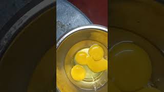 crocking 2youck eggs Amazing sounds ASMR foodbpasttrendingshort viralshort ytshort [upl. by Henrie584]