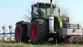 XERION 5000  SOUND  Lemken VariOpal 9  Italian Ploughing 2014 [upl. by Hcab]