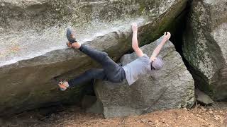 Kevin’s Traverse V0 Yosemite National Park [upl. by Mehsah]