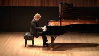 Jan Lisiecki  F Chopin Etude Op 25 No 11 No 12 [upl. by Moorish]