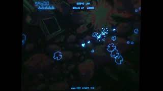 Asteroids Deluxe  Just a gameplay [upl. by Terrej672]