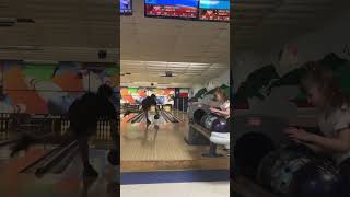 Junior gold here we come 2handedbowling bowlingisfun belmo pba bowlinglife bowler [upl. by Grati587]