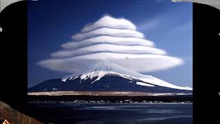 Altocumulus lenticularis Lenticular Clouds stationary lensshaped clouds [upl. by Kralc98]