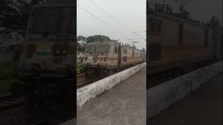 12577 Bagmati SF Express indianrailways bihar railway railfans reels youtube shorts ytshorts [upl. by Gahan]