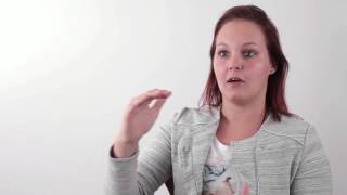 Chiropractie Testimonial  IQ Wellness  klachten nek Suzanne [upl. by Curley982]