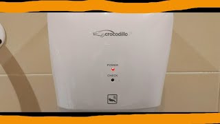 hand dryer crocodillo Caffe Nero Wilmslow park Wilmslow rd Manchester 🚻♿👨🏻‍🎨 [upl. by Ecneret]