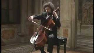 Bach  Cello Suite No1 iiiCourante [upl. by Carpenter]