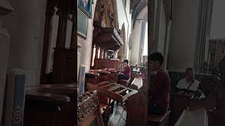 Cirencester Parish Church Organ [upl. by Terence]