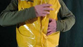 The Aerovest Emergency amp Survival Insulation Vest [upl. by Anaj]