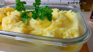 Best Side Dish Garlic Creamy Mashed Potatoes  Mashed Potatoes Recipe [upl. by Einra]